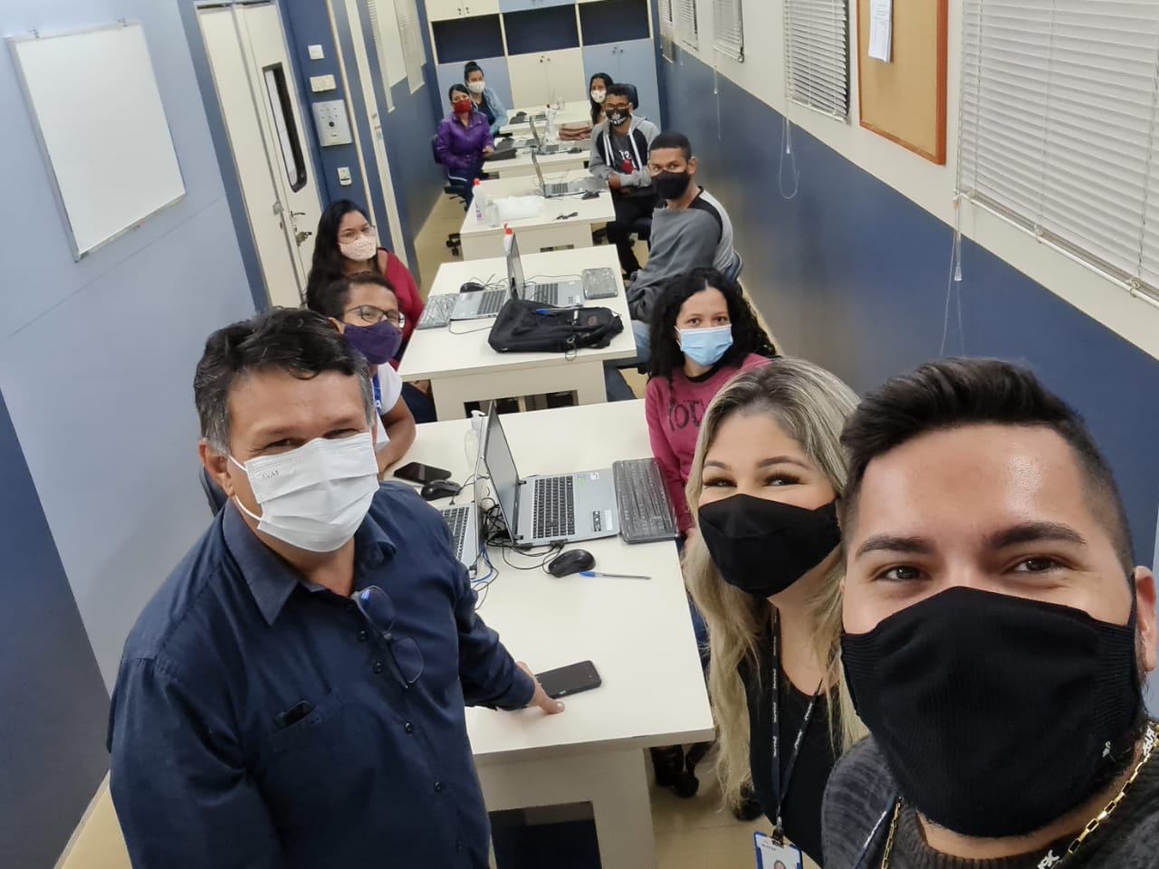 8ac9a799 af17 49bf 8ca9 0ab60a848194