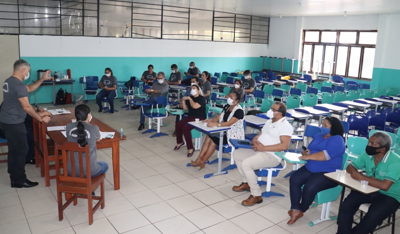 EEPGAC recebe retorno de inspeção anteriormente realizada pela ação Gabinete nas Escolas do MP AP3