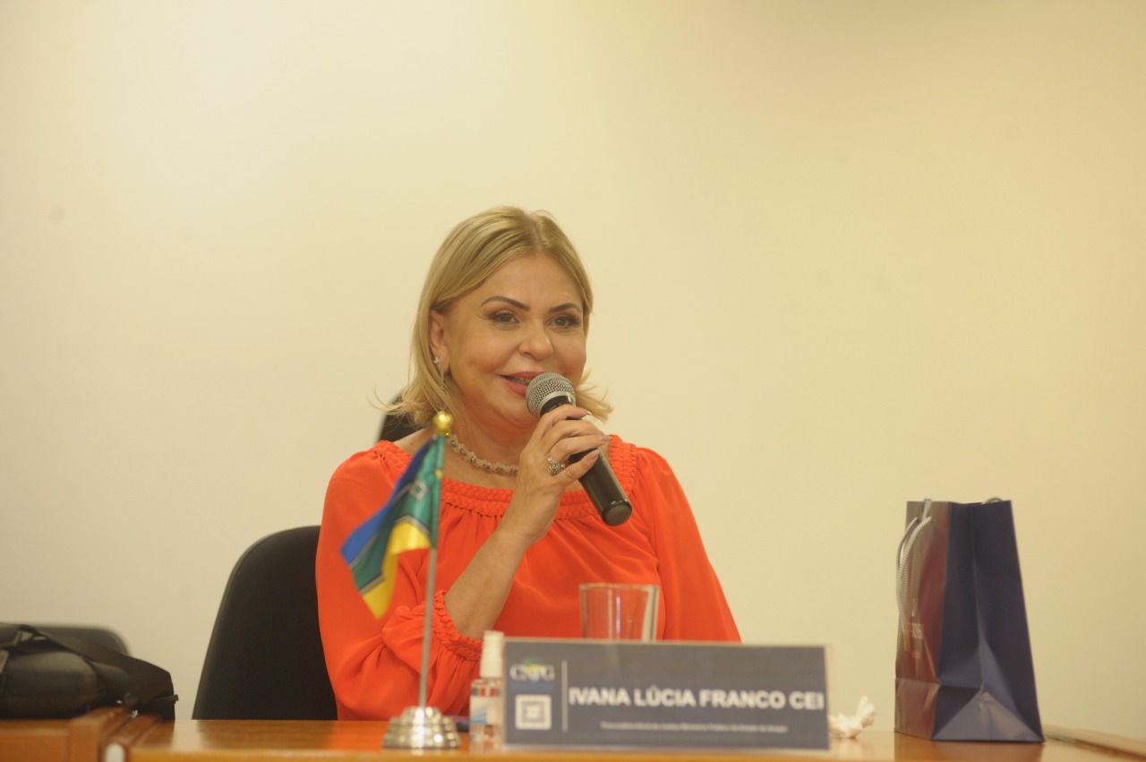 Ivana Cei finaliza gestão e dá posse à nova presidente do Conselho Nacional de Procuradores Gerais Norma Cavalcanti1