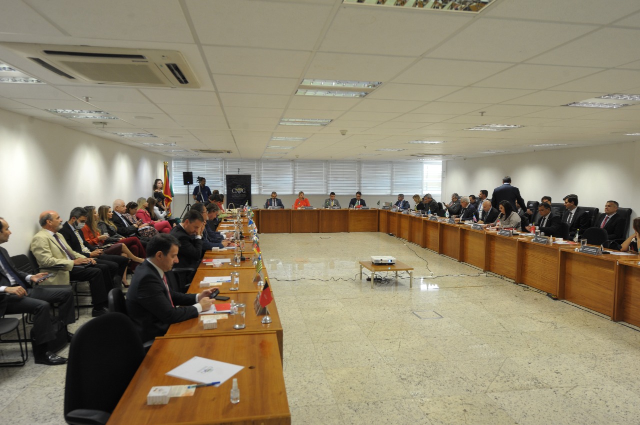 Ivana Cei finaliza gestão e dá posse à nova presidente do Conselho Nacional de Procuradores Gerais Norma Cavalcanti6