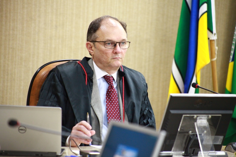 procurador Nicolau Crispino